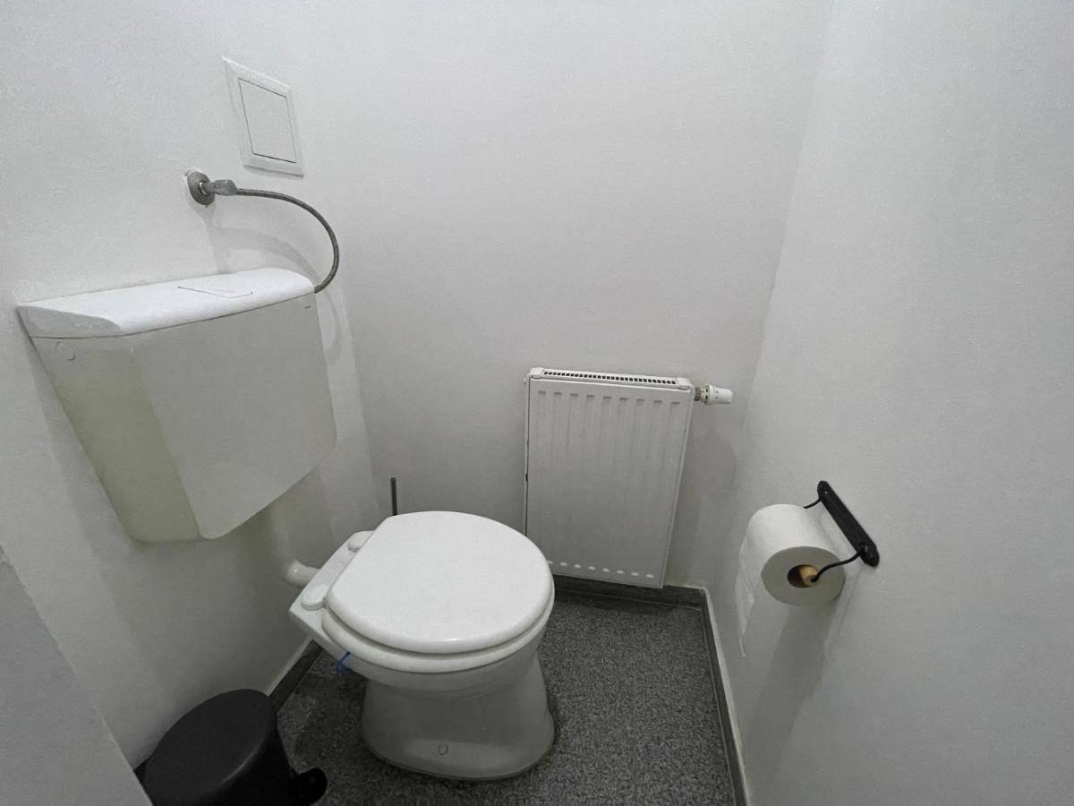 Apartament Central Sunny Flat With Free Parking Wiedeń Zewnętrze zdjęcie